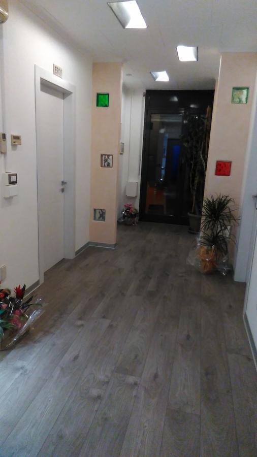 Dolce Vita Lovely Suites Cavriago Eksteriør billede